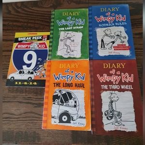 Lot of 5 Diary of a Wimpy Kid books